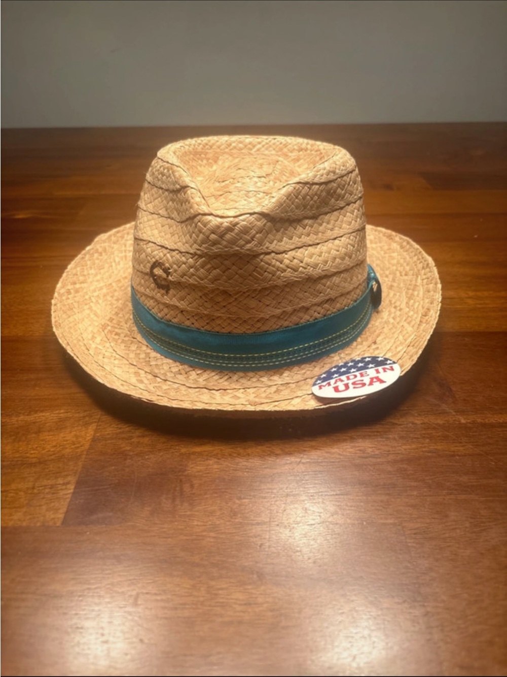 Charlie 1 Horse Straw Fedora Hat
NWT Size Medium M Light Brown
Teal Band USA